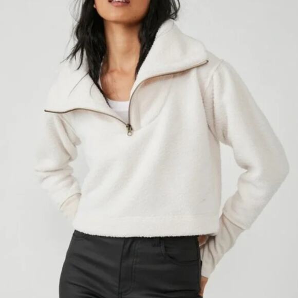 Free People Jackets & Blazers - Free People Sherpa Fleece 1/4 Zip Pullover Cropped Cream L Athleisure Gorpcore